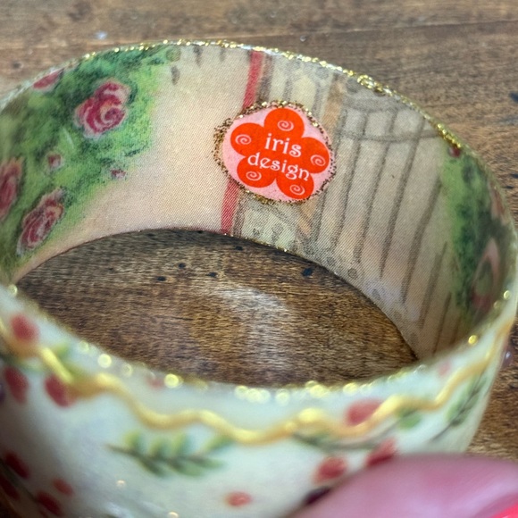 Iris Design Wide Resin Bangle Bracelet Hand Painted Floral Glitter Accents - Picture 4 of 11